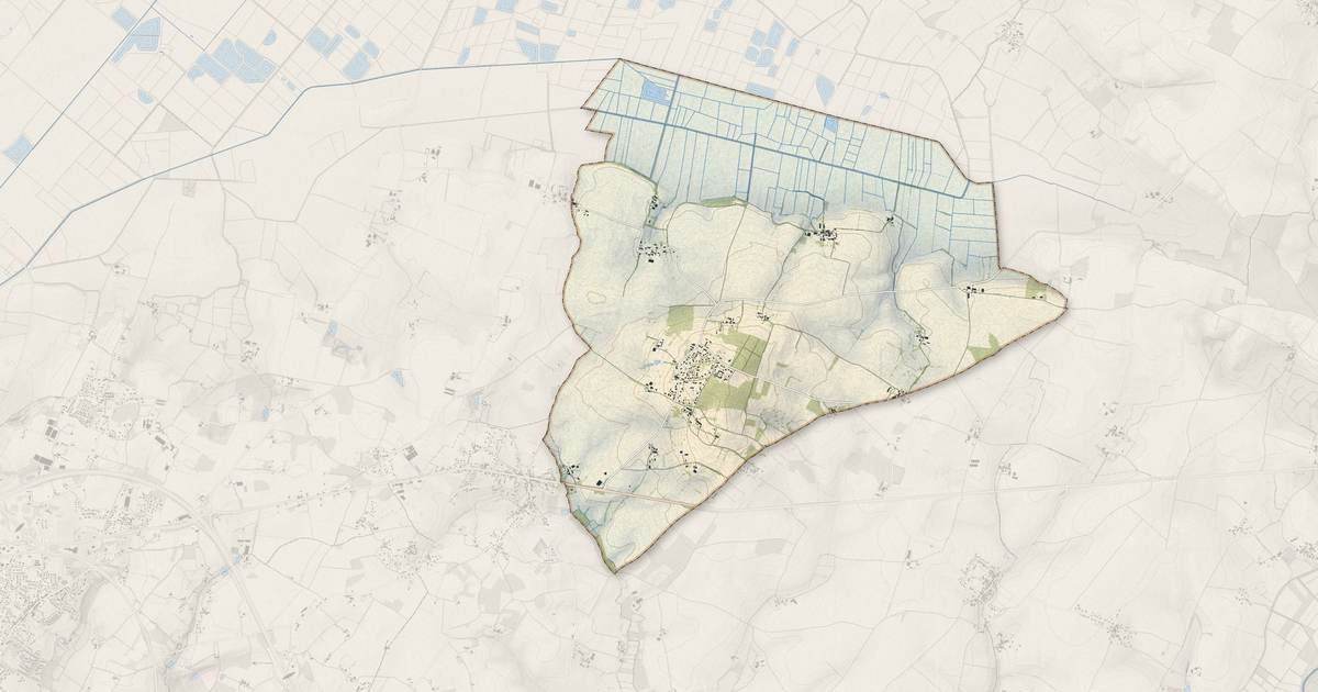 Portrait cartographique de Moragne : relief, eau, forêts, bâti et voies, calculés à partir des données de l'IGN