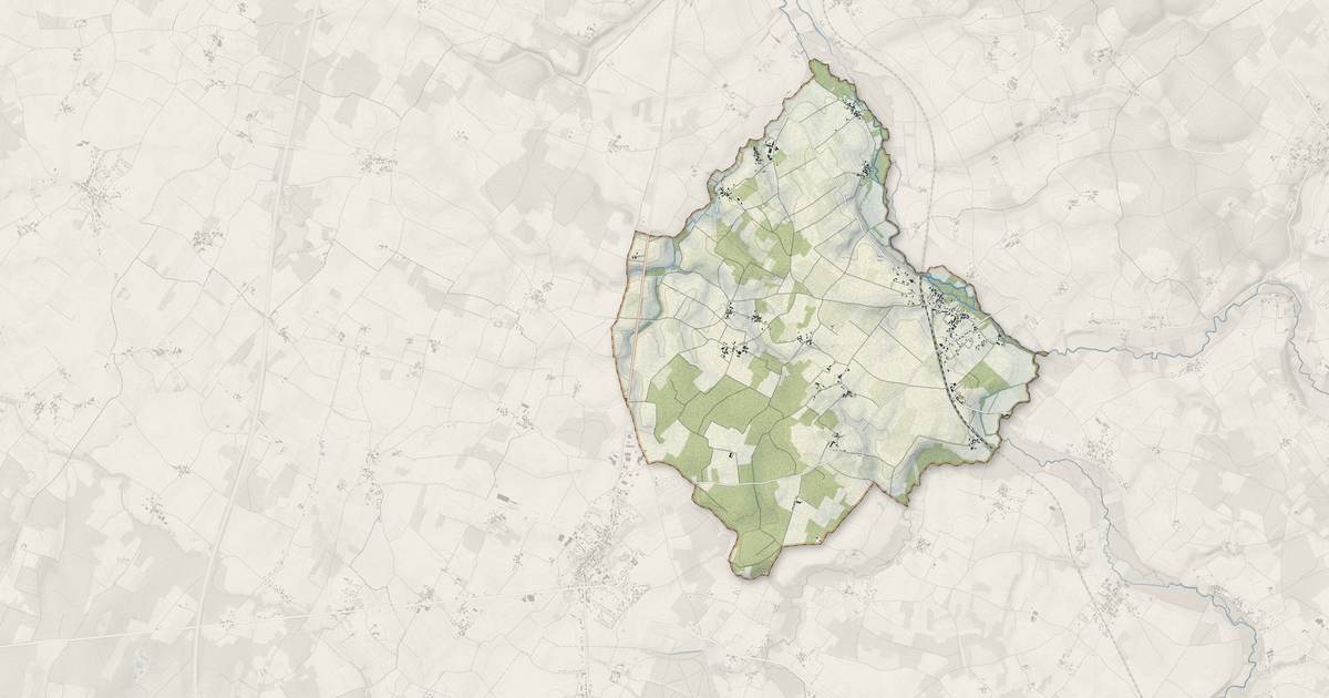 Portrait cartographique de Mosnac : relief, eau, forêts, bâti et voies, calculés à partir des données de l'IGN