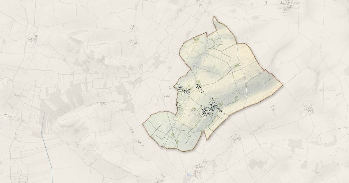 Portrait cartographique de Nachamps : relief, eau, forêts, bâti et voies, calculés à partir des données de l'IGN