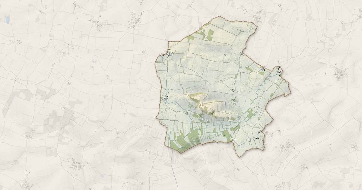 Portrait cartographique de Puyrolland : relief, eau, forêts, bâti et voies, calculés à partir des données de l'IGN