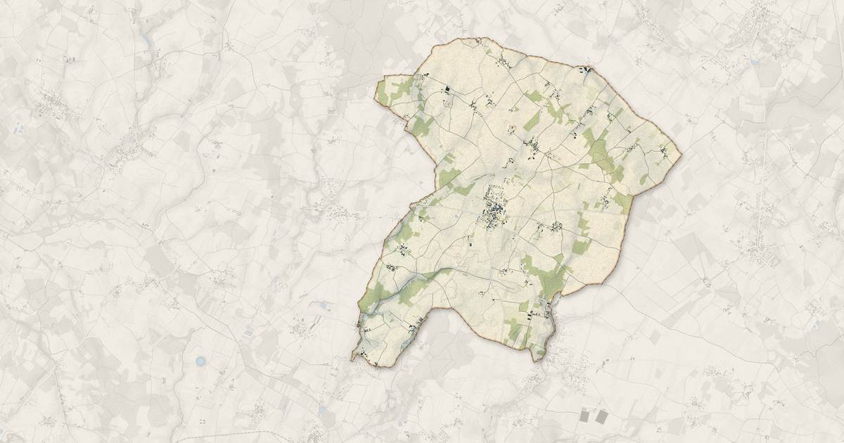 Portrait cartographique de Rioux : relief, eau, forêts, bâti et voies, calculés à partir des données de l'IGN