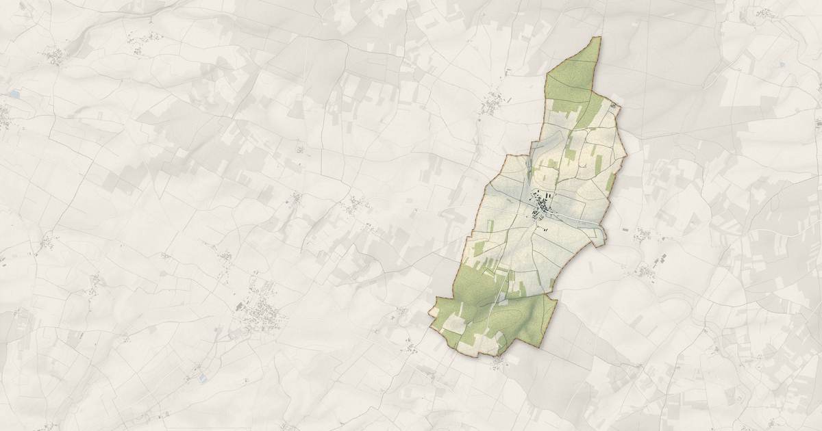 Portrait cartographique de Romazières : relief, eau, forêts, bâti et voies, calculés à partir des données de l'IGN