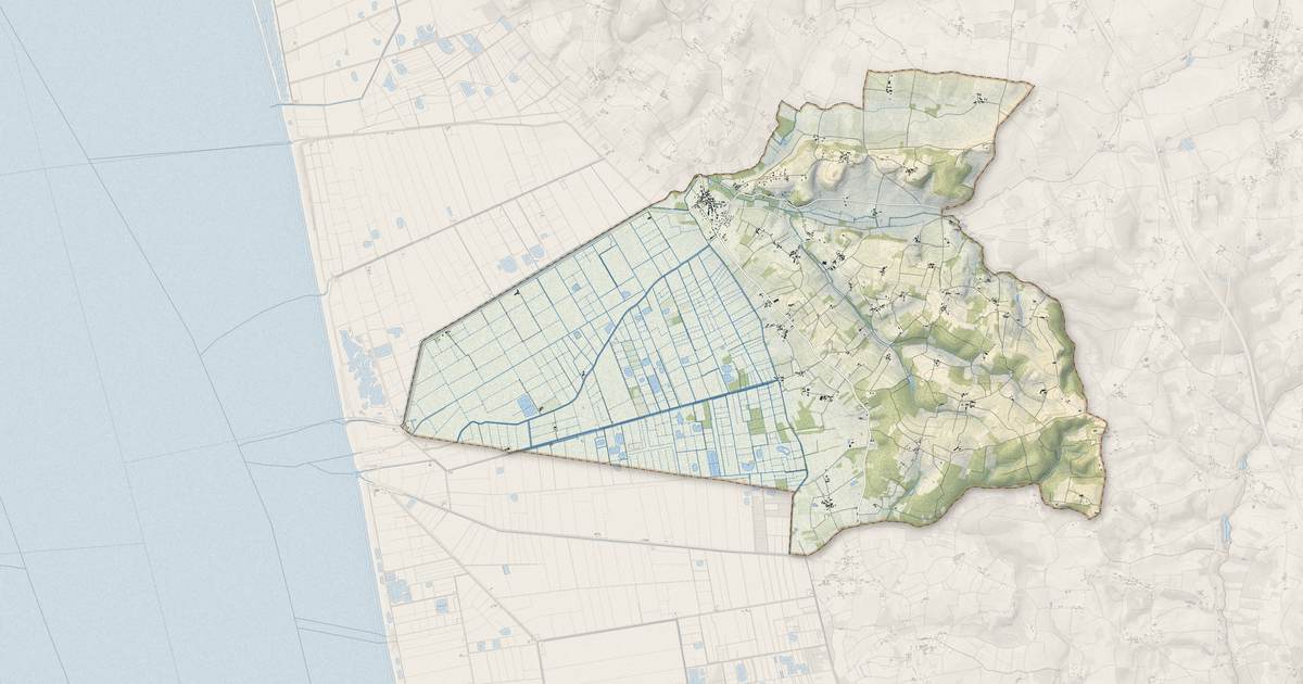 Portrait cartographique de Saint-Bonnet-sur-Gironde : relief, eau, forêts, bâti et voies, calculés à partir des données de l'IGN