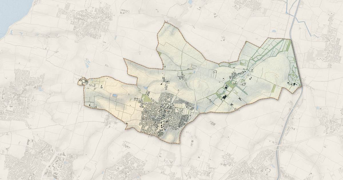 Portrait cartographique de Saint-Xandre : relief, eau, forêts, bâti et voies, calculés à partir des données de l'IGN
