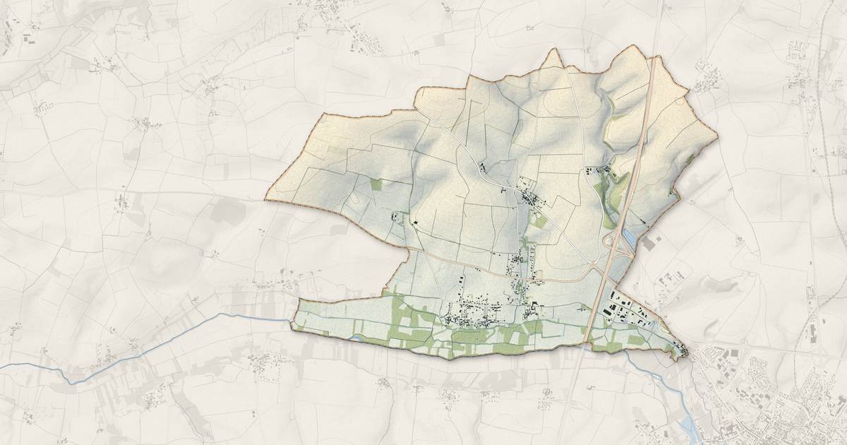 Portrait cartographique de La Vergne : relief, eau, forêts, bâti et voies, calculés à partir des données de l'IGN