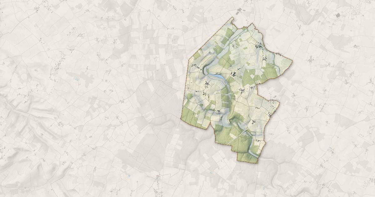 Portrait cartographique de Virollet : relief, eau, forêts, bâti et voies, calculés à partir des données de l'IGN
