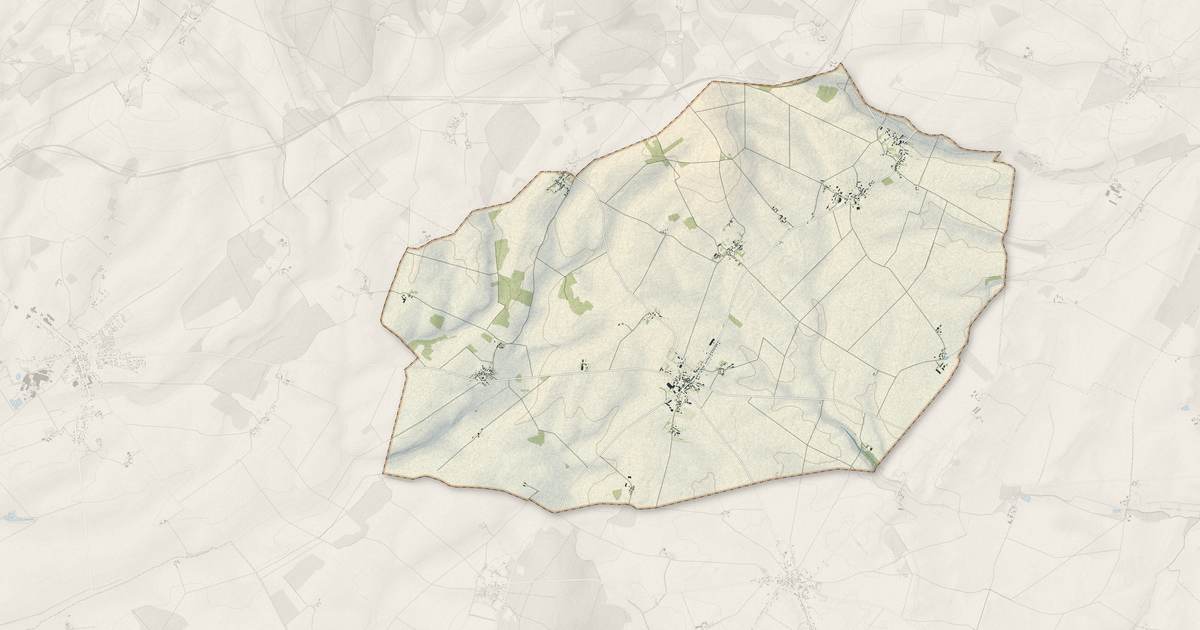 Portrait cartographique de Azy : relief, eau, forêts, bâti et voies, calculés à partir des données de l'IGN