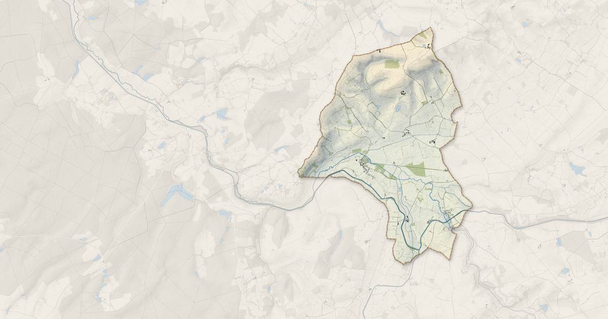 Portrait cartographique de Bannegon : relief, eau, forêts, bâti et voies, calculés à partir des données de l'IGN
