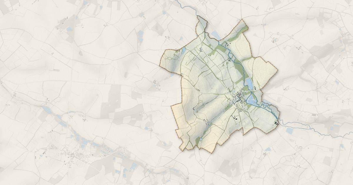 Portrait cartographique de Concressault : relief, eau, forêts, bâti et voies, calculés à partir des données de l'IGN
