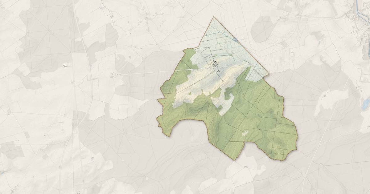 Portrait cartographique de Contres : relief, eau, forêts, bâti et voies, calculés à partir des données de l'IGN