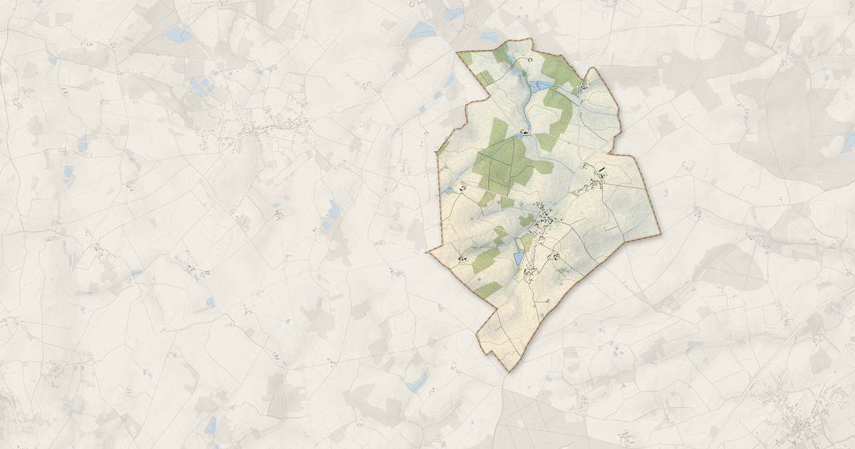 Portrait cartographique de Dampierre-en-Graçay : relief, eau, forêts, bâti et voies, calculés à partir des données de l'IGN