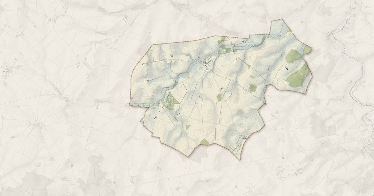 Portrait cartographique de Lugny-Champagne : relief, eau, forêts, bâti et voies, calculés à partir des données de l'IGN