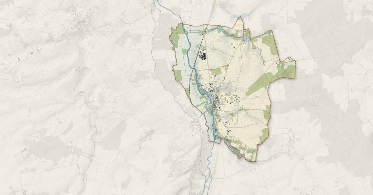 Portrait cartographique de Lury-sur-Arnon : relief, eau, forêts, bâti et voies, calculés à partir des données de l'IGN