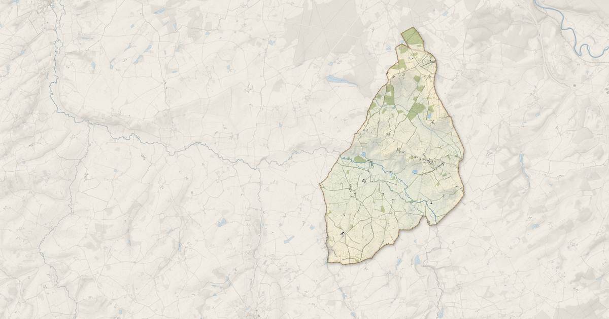 Portrait cartographique de Marçais : relief, eau, forêts, bâti et voies, calculés à partir des données de l'IGN