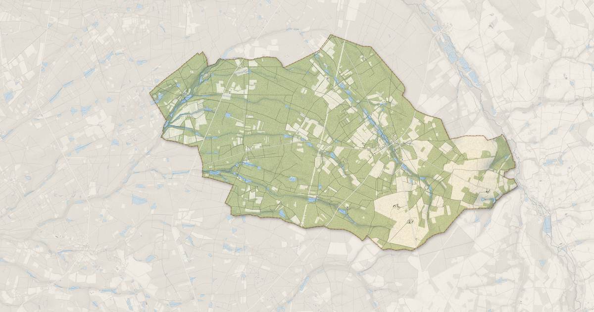 Portrait cartographique de Presly : relief, eau, forêts, bâti et voies, calculés à partir des données de l'IGN