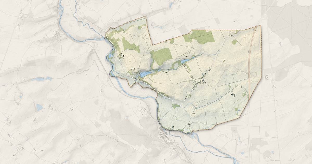 Portrait cartographique de Saint-Loup-des-Chaumes : relief, eau, forêts, bâti et voies, calculés à partir des données de l'IGN