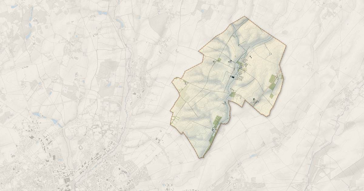 Portrait cartographique de Saint-Michel-de-Volangis : relief, eau, forêts, bâti et voies, calculés à partir des données de l'IGN