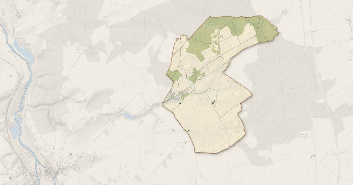 Portrait cartographique de Serruelles : relief, eau, forêts, bâti et voies, calculés à partir des données de l'IGN