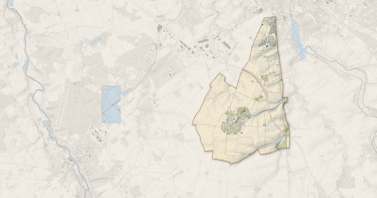 Portrait cartographique de Trouy : relief, eau, forêts, bâti et voies, calculés à partir des données de l'IGN