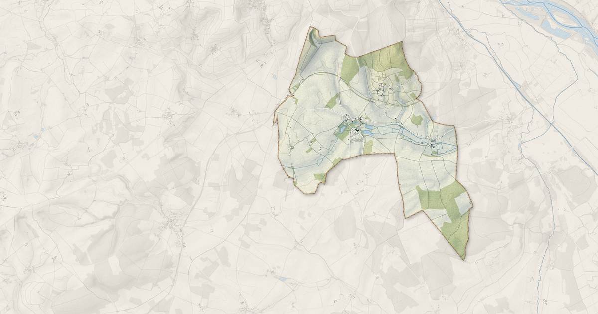 Portrait cartographique de Vinon : relief, eau, forêts, bâti et voies, calculés à partir des données de l'IGN