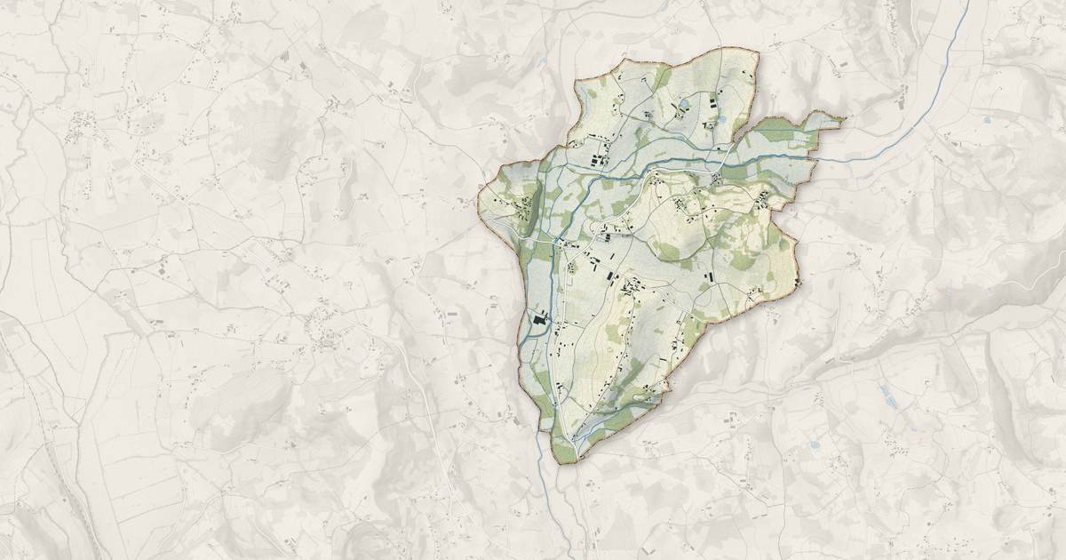 Portrait cartographique de La Chapelle-aux-Saints : relief, eau, forêts, bâti et voies, calculés à partir des données de l'IGN