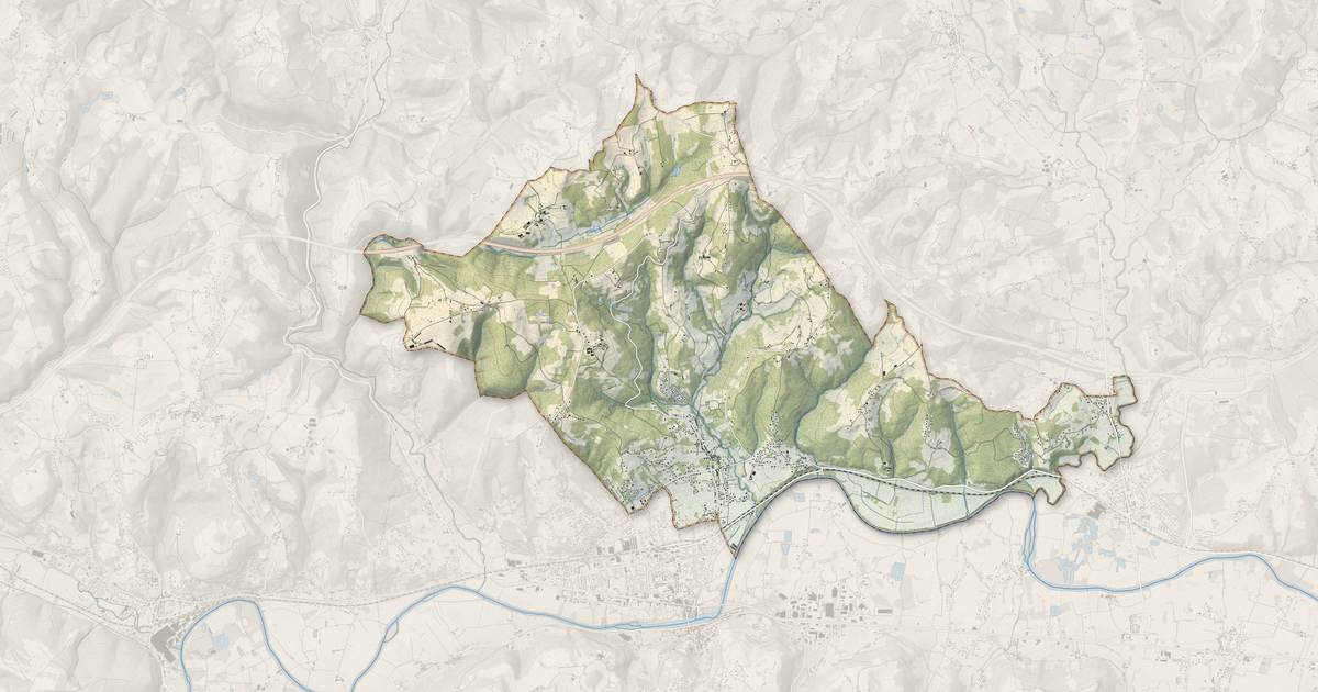 Portrait cartographique de Cublac : relief, eau, forêts, bâti et voies, calculés à partir des données de l'IGN