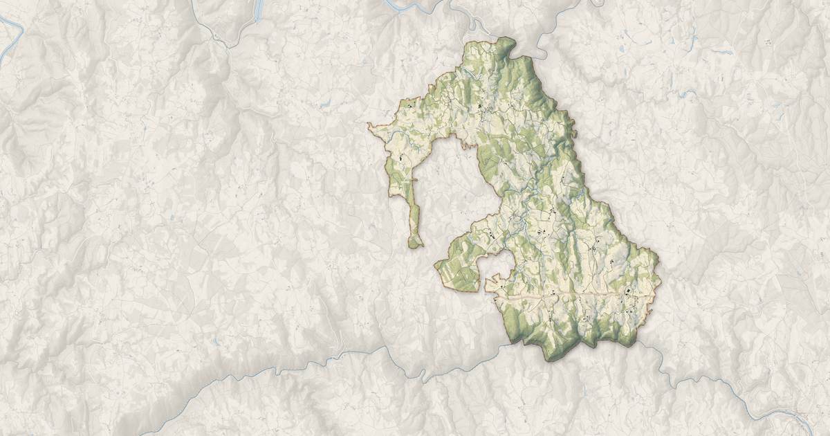 Portrait cartographique de Goulles : relief, eau, forêts, bâti et voies, calculés à partir des données de l'IGN