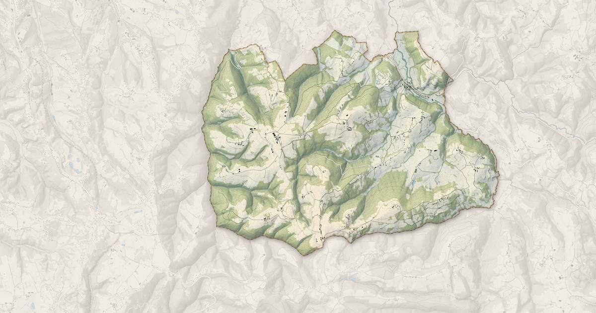 Portrait cartographique de Lanteuil : relief, eau, forêts, bâti et voies, calculés à partir des données de l'IGN