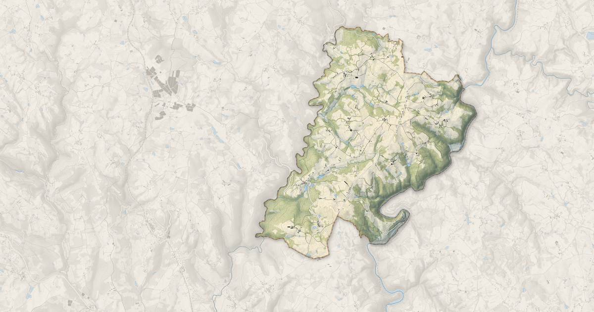 Portrait cartographique de Orgnac-sur-Vézère : relief, eau, forêts, bâti et voies, calculés à partir des données de l'IGN