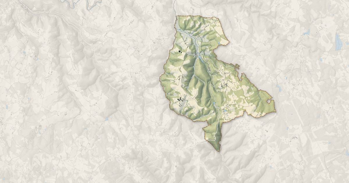 Portrait cartographique de Pandrignes : relief, eau, forêts, bâti et voies, calculés à partir des données de l'IGN