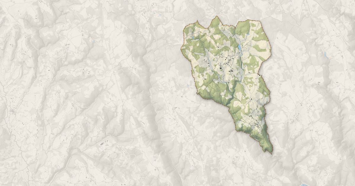 Portrait cartographique de Saint-Hilaire-Taurieux : relief, eau, forêts, bâti et voies, calculés à partir des données de l'IGN