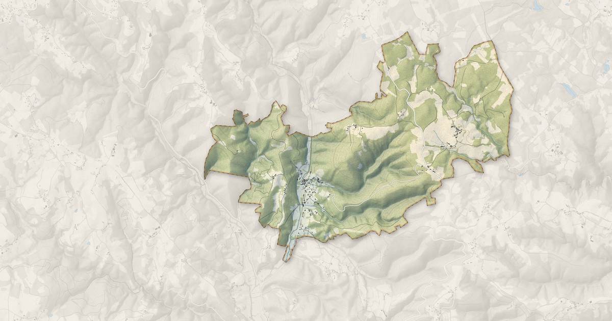 Portrait cartographique de Saint-Sylvain : relief, eau, forêts, bâti et voies, calculés à partir des données de l'IGN