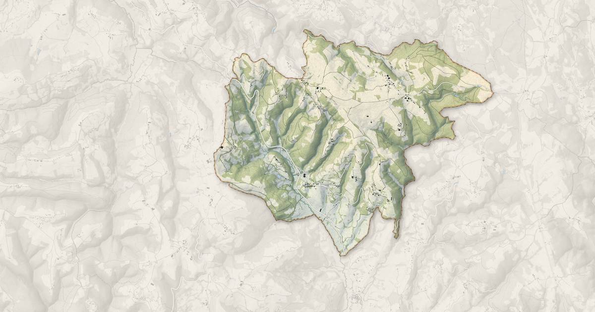 Portrait cartographique de Sérilhac : relief, eau, forêts, bâti et voies, calculés à partir des données de l'IGN
