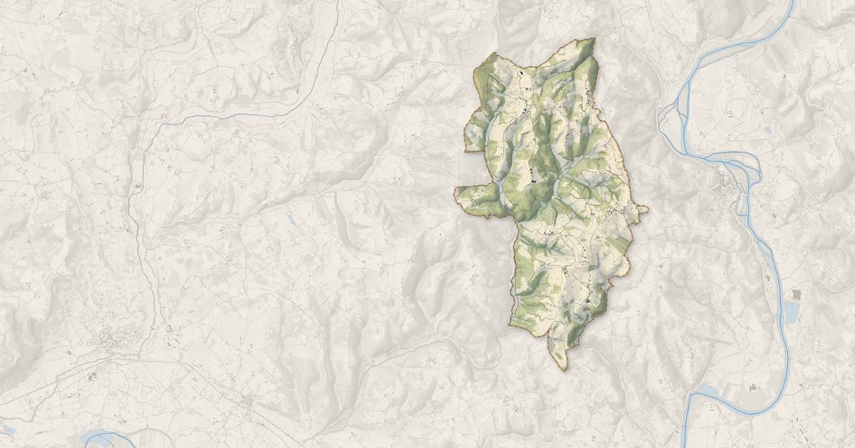 Portrait cartographique de Sioniac : relief, eau, forêts, bâti et voies, calculés à partir des données de l'IGN