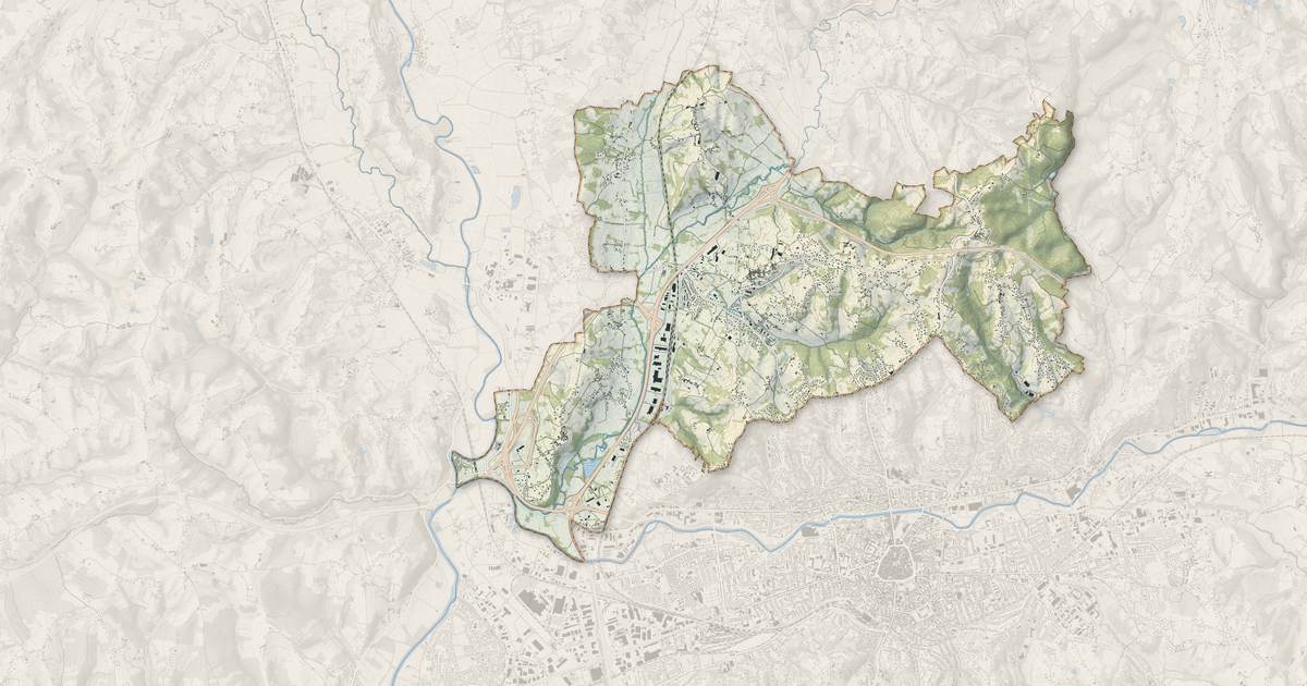 Portrait cartographique de Ussac : relief, eau, forêts, bâti et voies, calculés à partir des données de l'IGN