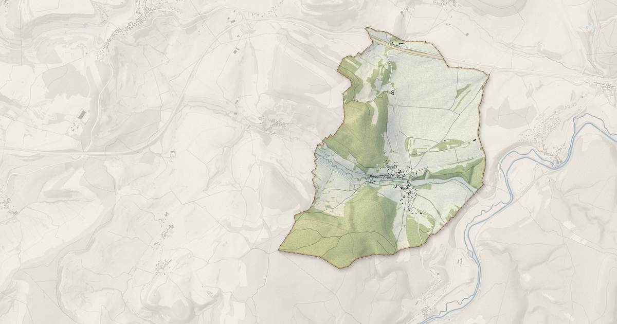 Portrait cartographique de Agey : relief, eau, forêts, bâti et voies, calculés à partir des données de l'IGN