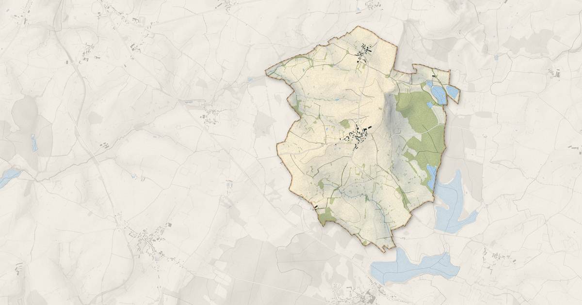 Portrait cartographique de Antigny-la-Ville : relief, eau, forêts, bâti et voies, calculés à partir des données de l'IGN