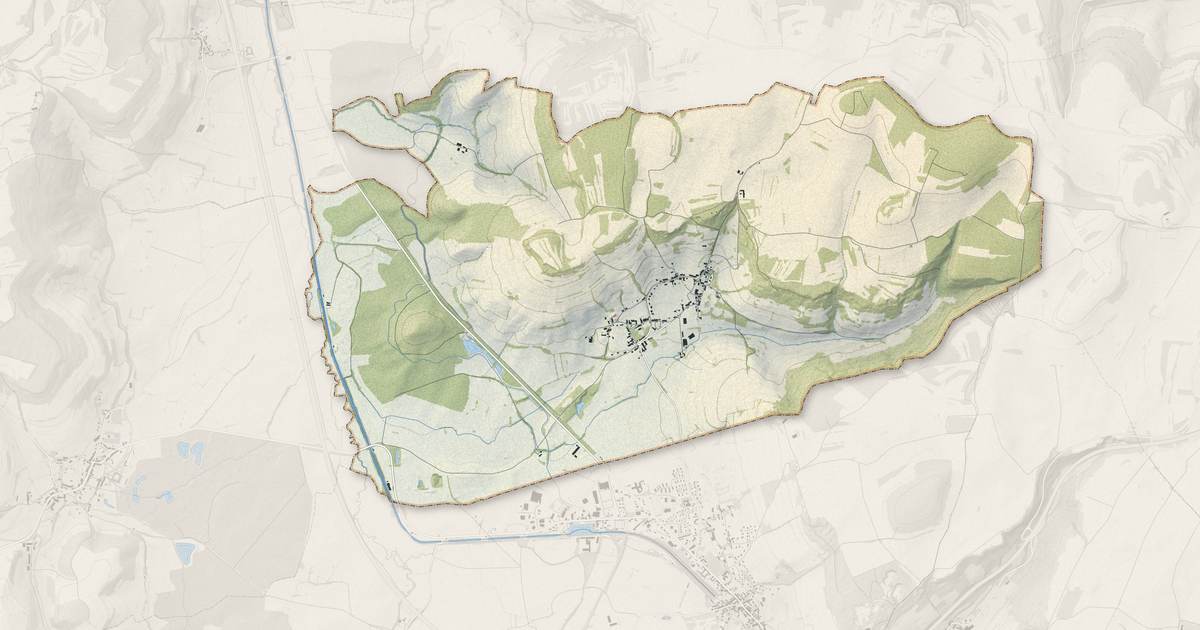 Portrait cartographique de Bellenot-sous-Pouilly : relief, eau, forêts, bâti et voies, calculés à partir des données de l'IGN