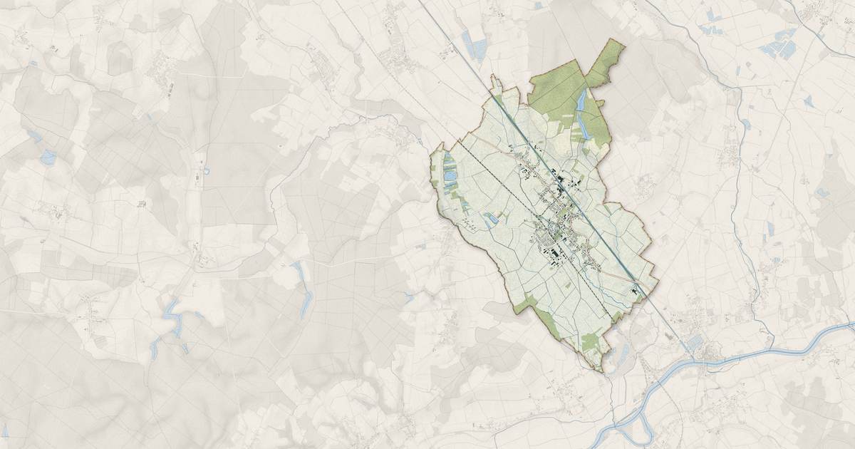 Portrait cartographique de Brazey-en-Plaine : relief, eau, forêts, bâti et voies, calculés à partir des données de l'IGN