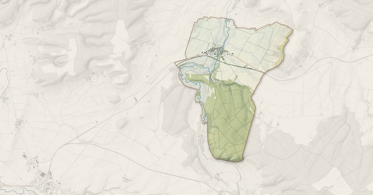 Portrait cartographique de Brion-sur-Ource : relief, eau, forêts, bâti et voies, calculés à partir des données de l'IGN