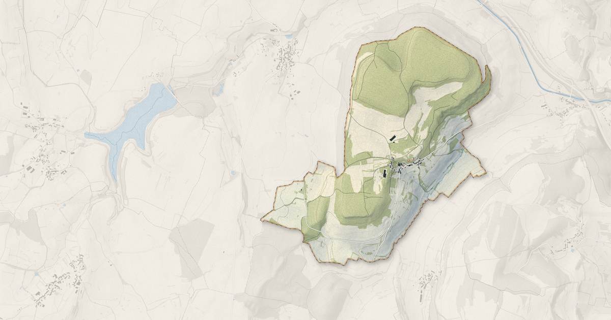 Portrait cartographique de Chaudenay-le-Château : relief, eau, forêts, bâti et voies, calculés à partir des données de l'IGN