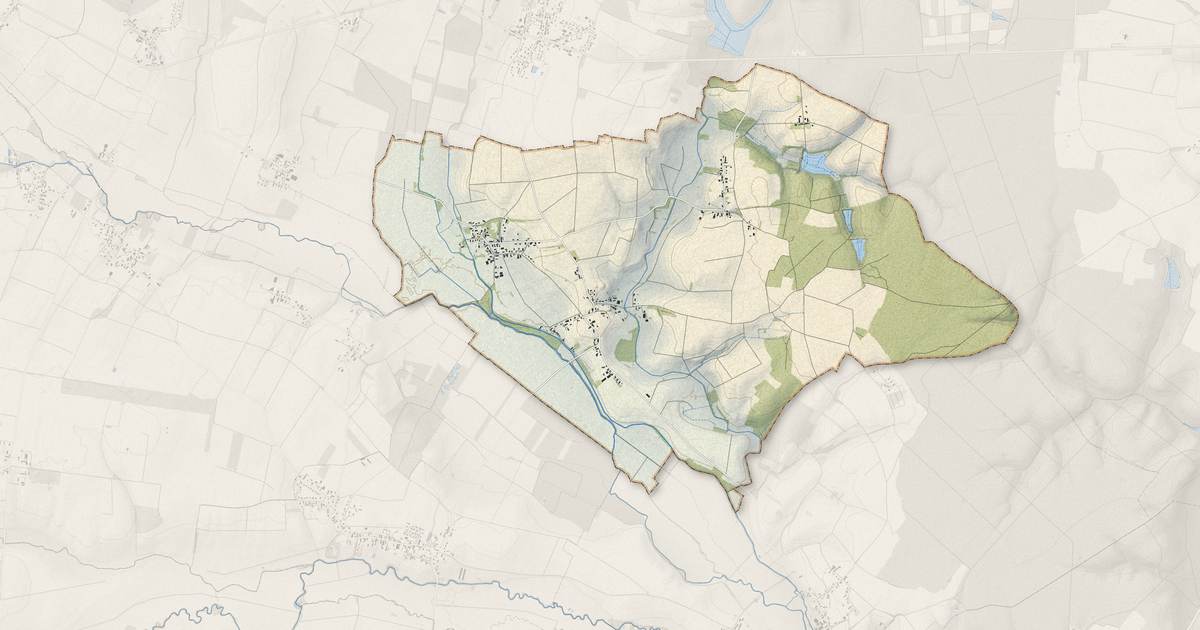 Portrait cartographique de Corgengoux : relief, eau, forêts, bâti et voies, calculés à partir des données de l'IGN
