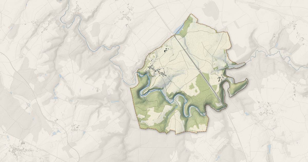 Portrait cartographique de Courcelles-Frémoy : relief, eau, forêts, bâti et voies, calculés à partir des données de l'IGN