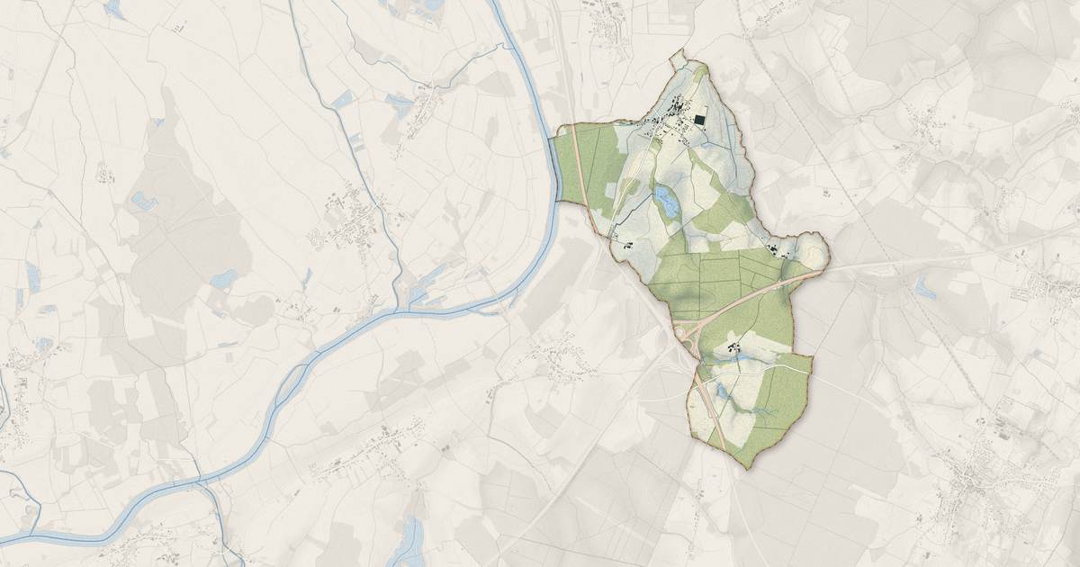 Portrait cartographique de Flagey-lès-Auxonne : relief, eau, forêts, bâti et voies, calculés à partir des données de l'IGN