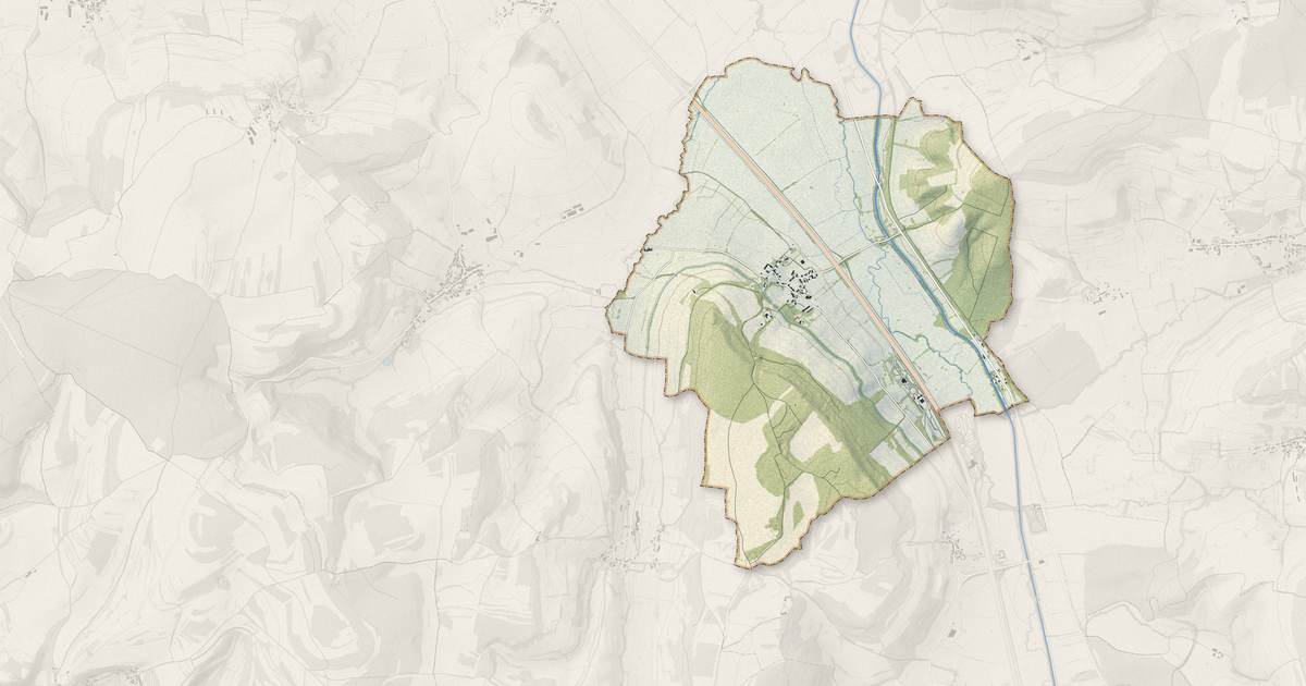 Portrait cartographique de Gissey-le-Vieil : relief, eau, forêts, bâti et voies, calculés à partir des données de l'IGN