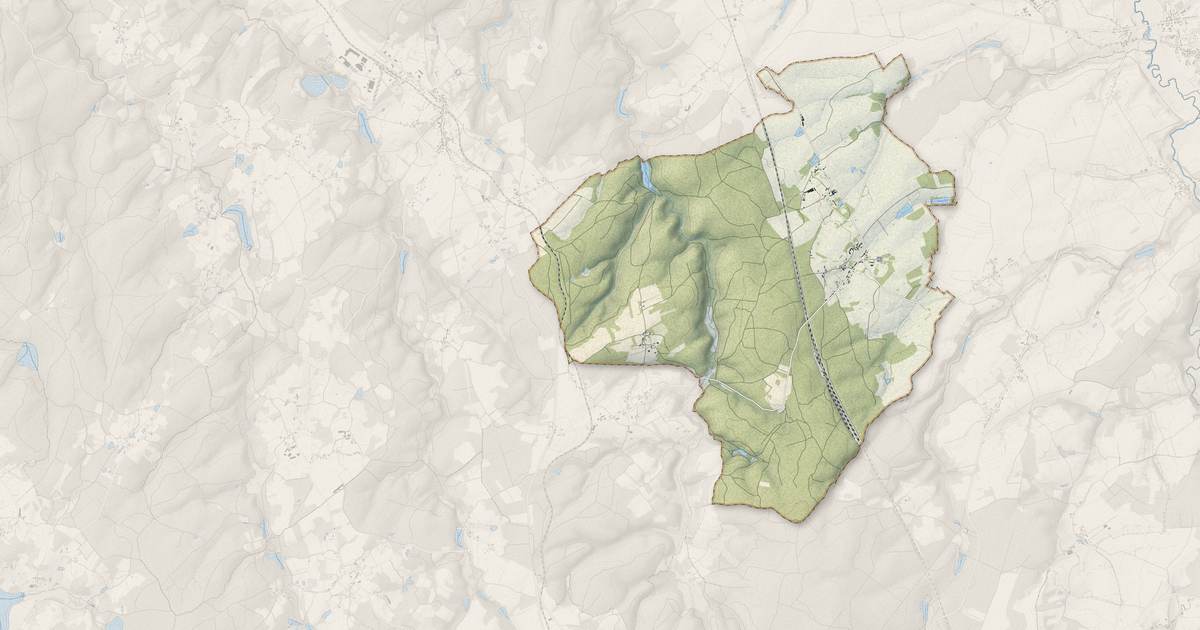 Portrait cartographique de Lacour-d'Arcenay : relief, eau, forêts, bâti et voies, calculés à partir des données de l'IGN