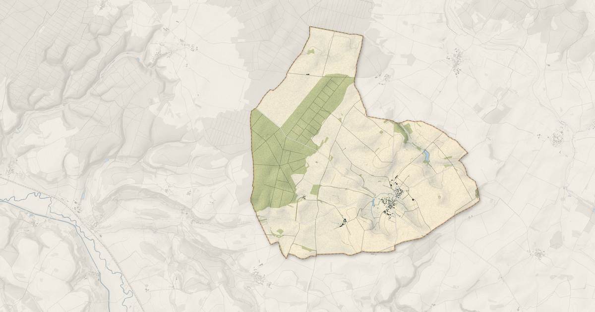Portrait cartographique de Lucenay-le-Duc : relief, eau, forêts, bâti et voies, calculés à partir des données de l'IGN