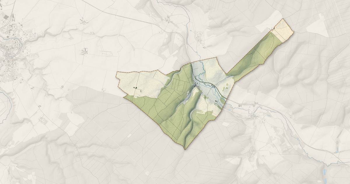 Portrait cartographique de Maisey-le-Duc : relief, eau, forêts, bâti et voies, calculés à partir des données de l'IGN