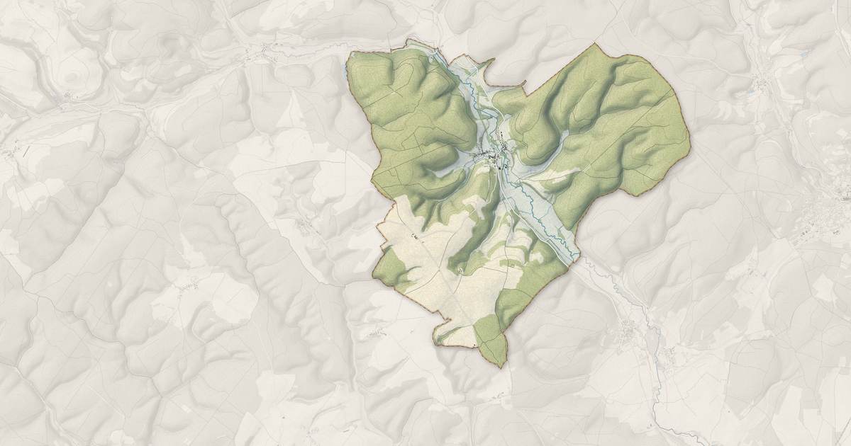 Portrait cartographique de Marey-sur-Tille : relief, eau, forêts, bâti et voies, calculés à partir des données de l'IGN