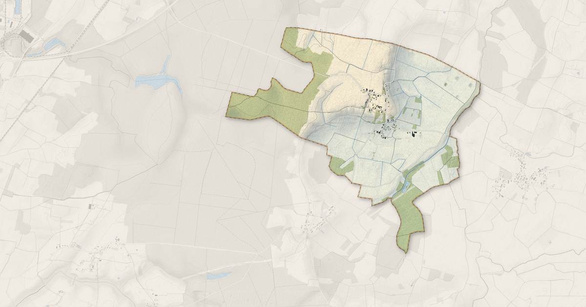 Portrait cartographique de Montagny-lès-Seurre : relief, eau, forêts, bâti et voies, calculés à partir des données de l'IGN